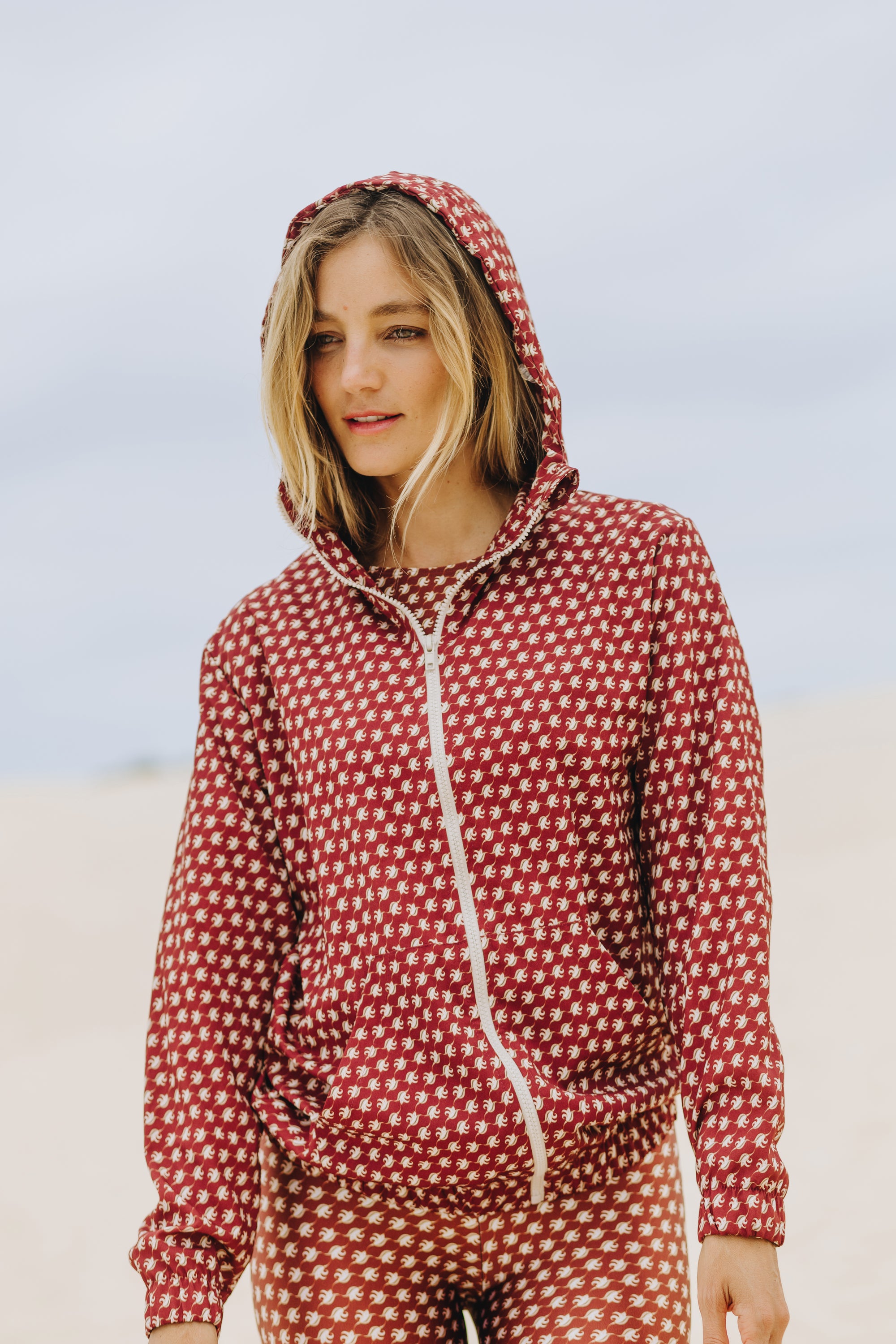 Jaqueta Windbreaker Floral Búzios
