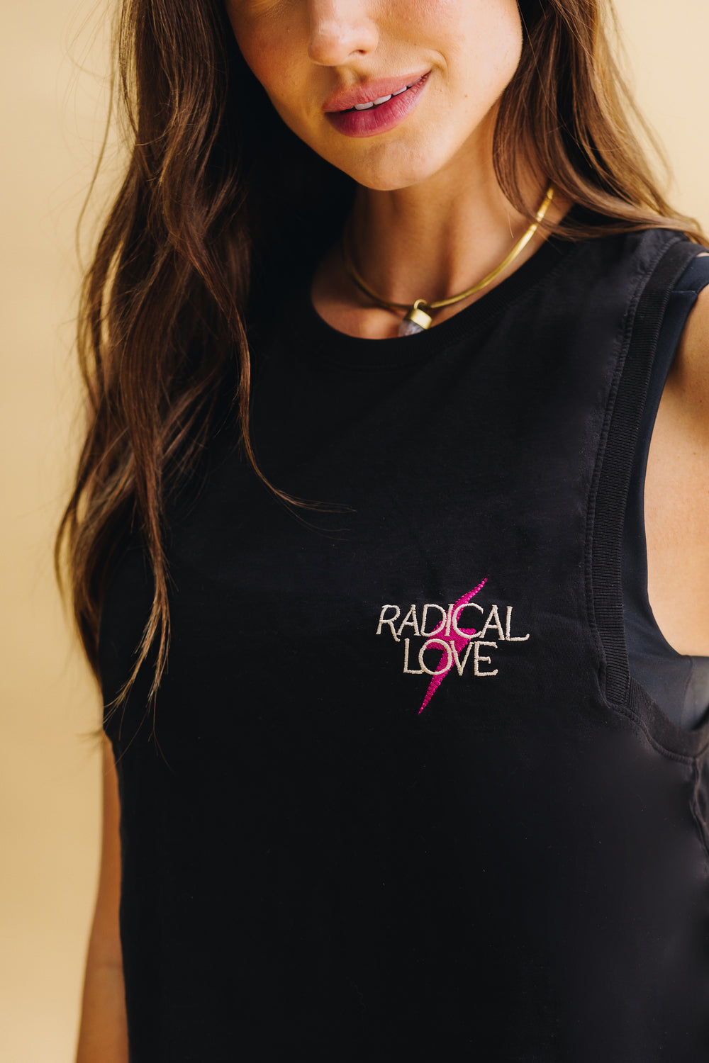 Regata Cropped Radical Love – costas