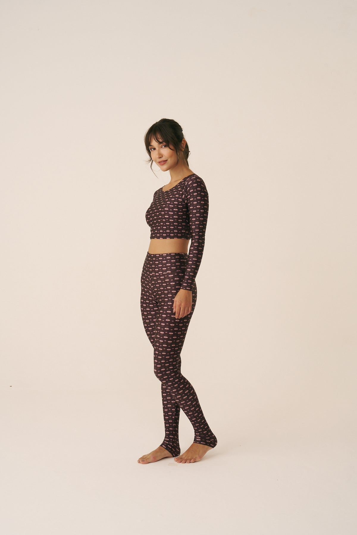 Top cropped manga longa Miragem