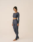 Top cropped manga longa Blue Galaxy