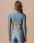 Top cropped manga longa Celeste